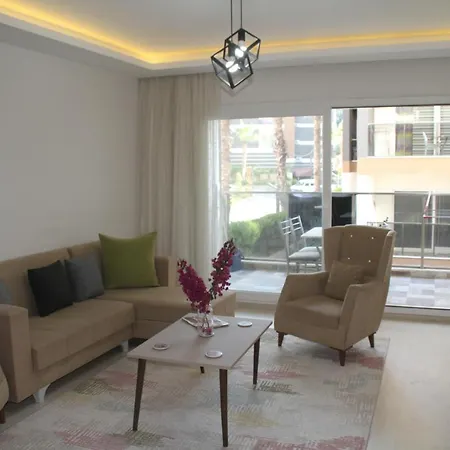 Sinerji Apartment * 쿠사다시